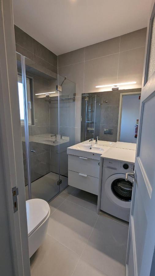 Golligo Apartment *